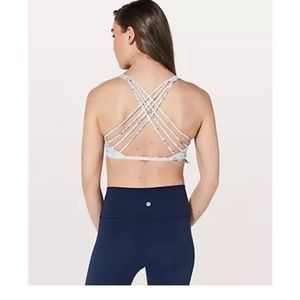 Lululemon free to be wild strappy bra 10